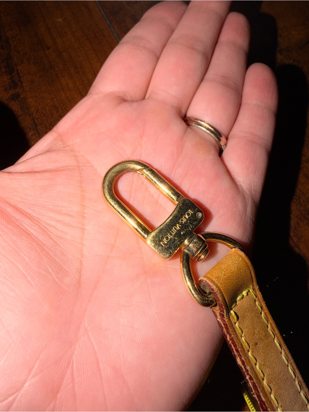 Louis Vuitton Tan Leather Adjustable Shoulder Strap - Picture 5 of 8